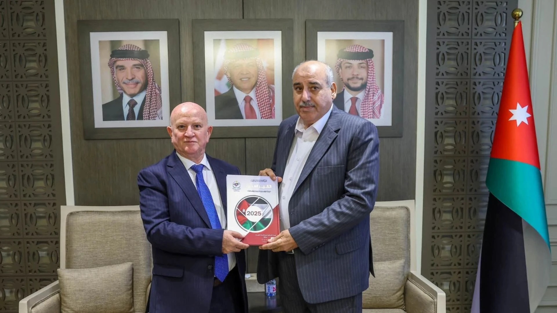 النواب
